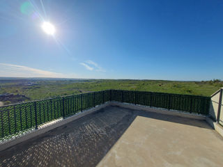 Ap. 2 cam., 99 м², 5/6 et.