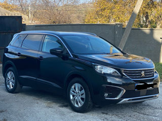 Peugeot 5008 foto 2