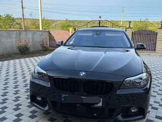 BMW 5 Series foto 2