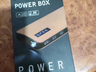 Продам power bank новый