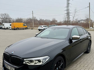 BMW 5 Series foto 2