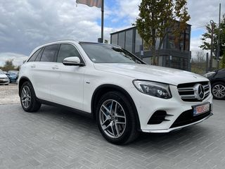 Mercedes GLC foto 2