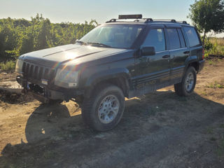 Jeep Grand Cherokee foto 1