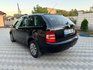 Skoda Fabia foto 6