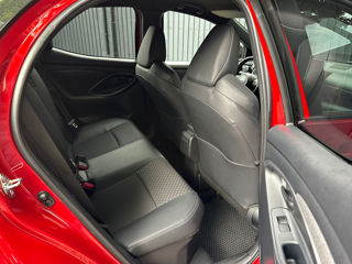 Toyota Yaris foto 9