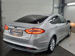 Ford Mondeo foto 4