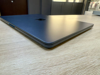 MacBook Air 13.6" 2022 M2 A2681 16GB Ram 256GB SSD Midnight foto 3