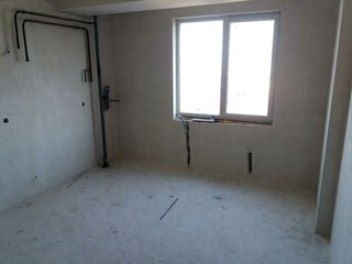 Exclusiv-Ultimul preț-Apartament cu 3 odăi foto 2