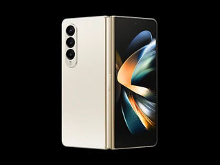 Galaxy Z Fold 4 foto 2