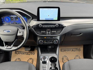 Ford Kuga foto 8