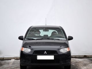 Mitsubishi Colt foto 2