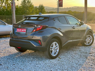 Toyota C-HR foto 6