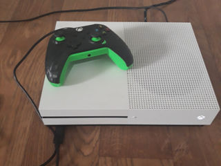 Vind xbox one S 500 GB