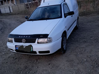 Volkswagen Caddy foto 1