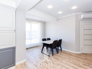 Apartament cu 2 camere, 70 m², Buiucani, Chișinău foto 3