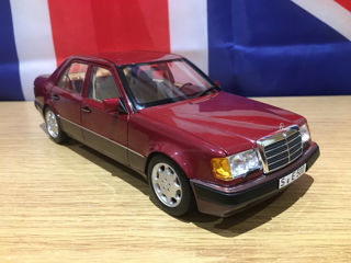 Масштабная модель 1:18 Norev W124 Mercedes 500E foto 4