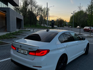 BMW 5 Series foto 6