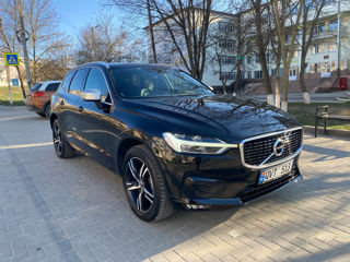 Volvo XC60 foto 1