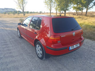 Volkswagen Golf foto 2