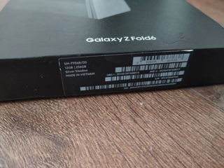 Samsung Galaxy Z Fold 6 Silver shadow foto 3