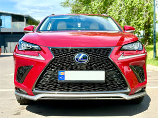 Lexus NX Series foto 1