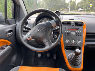 Opel Agila foto 9