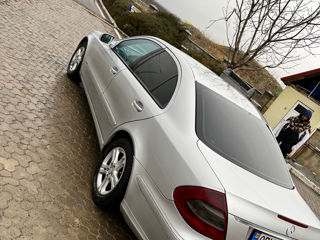 Mercedes E-Class foto 4