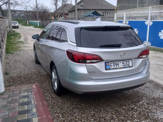 Opel Astra foto 2