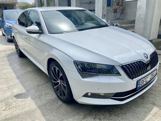 Skoda Superb foto 6