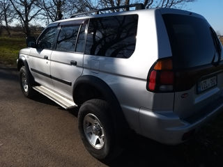 Mitsubishi Montero Sport foto 5