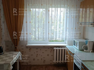 Apartament cu 2 camere, 55 m², Botanica, Chișinău foto 6