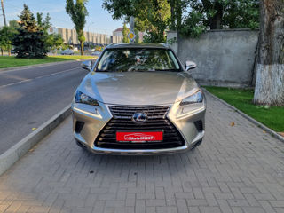 Lexus NX Series foto 2