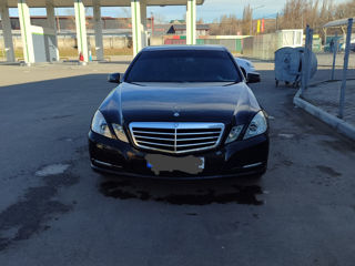 Mercedes E-Class foto 2