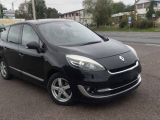 Renault Grand Scenic foto 8