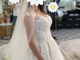 Продам красивое свадебное платье foto 3