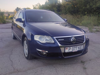 Volkswagen Passat foto 1