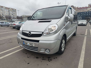 Opel Vivaro foto 9