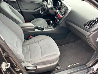 KIA Optima foto 16