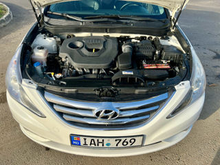 Hyundai Sonata foto 6