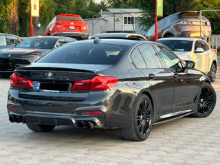 BMW 5 Series foto 4