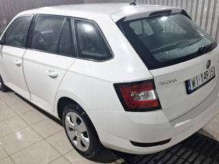 Skoda Fabia foto 3