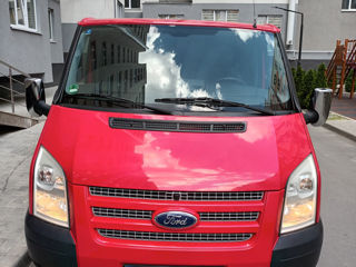 Ford Tranzit trend.