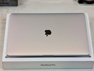 MacBook Pro 16 Retina 2021 (Core i7 9750H/16Gb DDR4/512Gb SSD/Radeon Pro 5300M/120 Cycles/16") foto 13