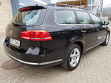 Volkswagen Passat foto 4