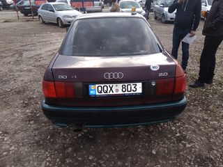 Audi 80 foto 4