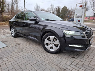 Skoda Superb foto 3