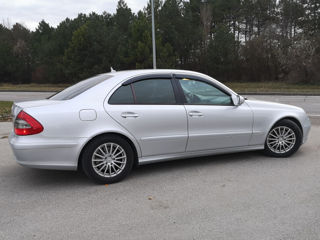 Mercedes E-Class foto 17