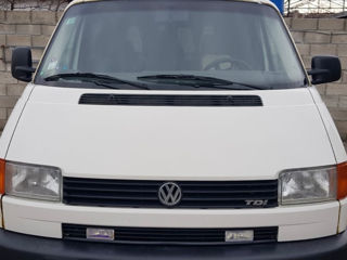 Volkswagen T4 foto 2