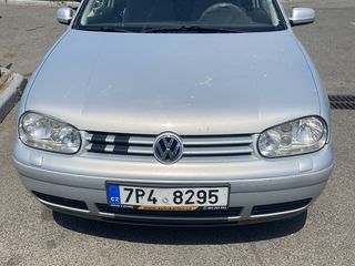 Vw golf 4 pese dezmembrare -разборка автозапчасть