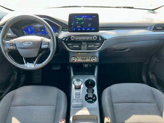 Ford Kuga foto 8